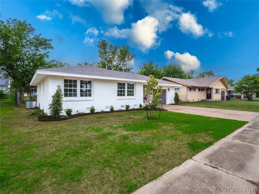 1713 S 9th, McAlester, OK 74501 - #2