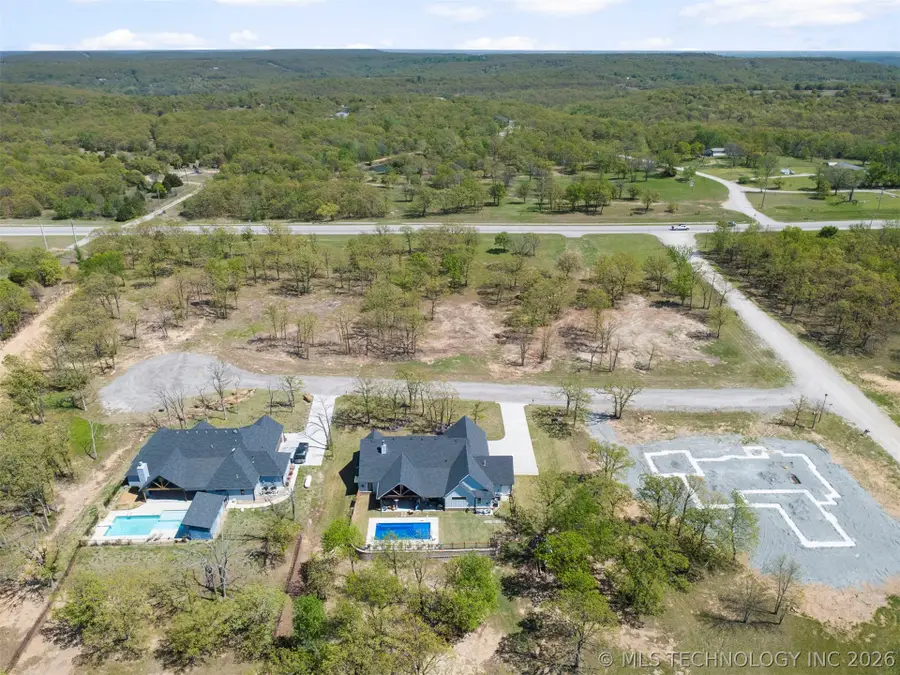 4 N 52nd West Avenue, Tulsa, OK 74126 - #3