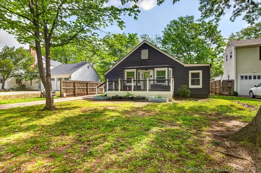 1638 S Osage Avenue, Bartlesville, OK 74003 - #2