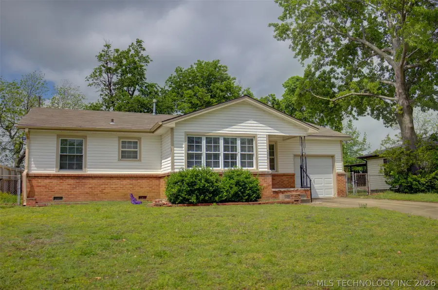 340 N 20th Street, Collinsville, OK 74021 - #3