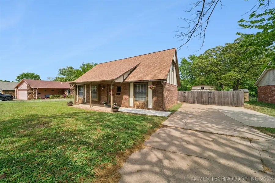 3111 Skylane Drive, Sand Springs, OK 74063 - #3