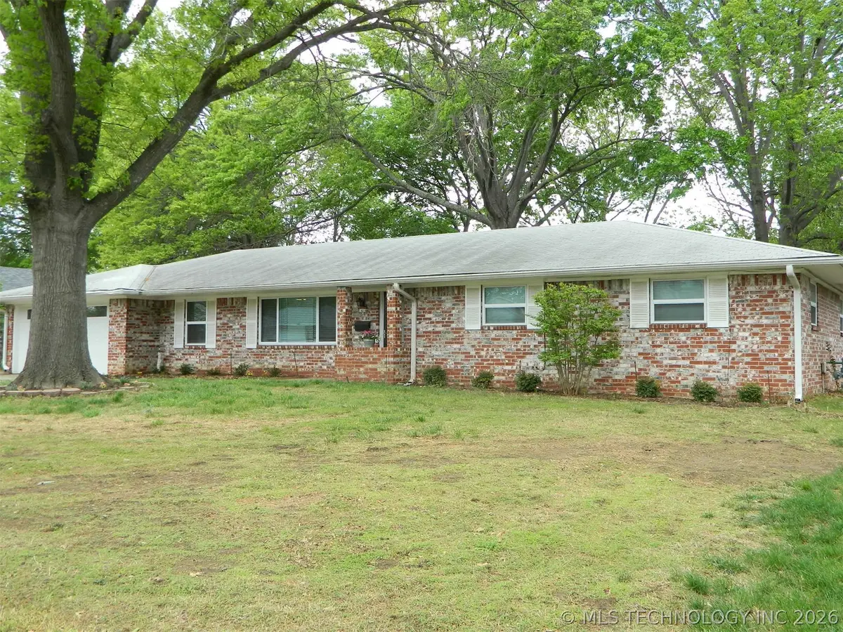 1416 Lariat Drive, Bartlesville, OK 74006 - #1