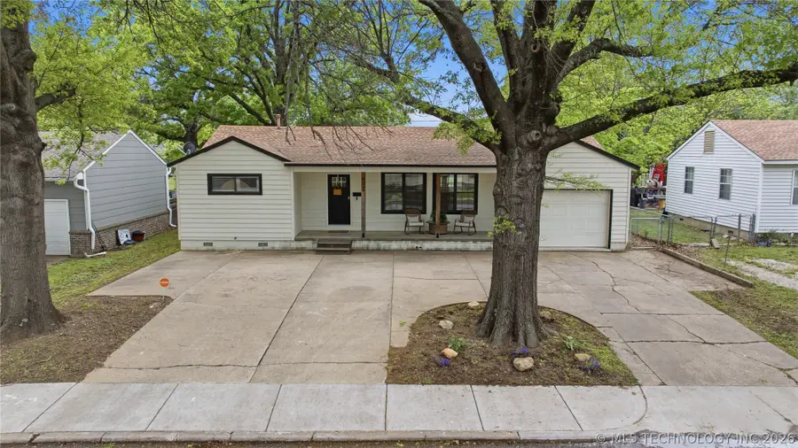 602 N Atlanta Street, Owasso, OK 74055 - #3