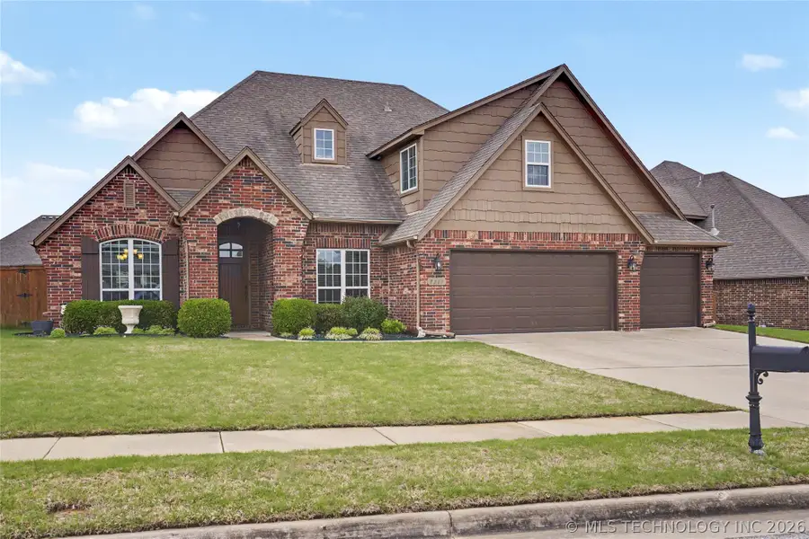 7201 E Memphis Street, Broken Arrow, OK 74014 - #2