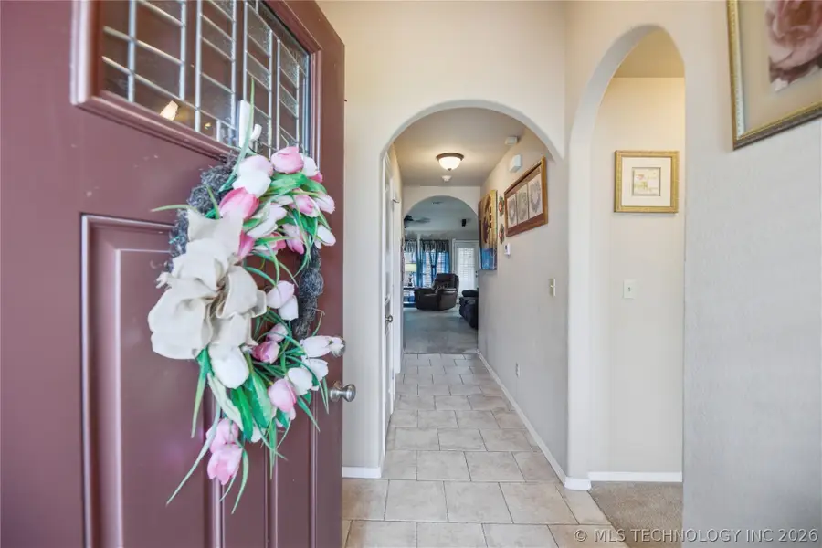 5209 S Bahama Avenue, Sand Springs, OK 74063 - #2