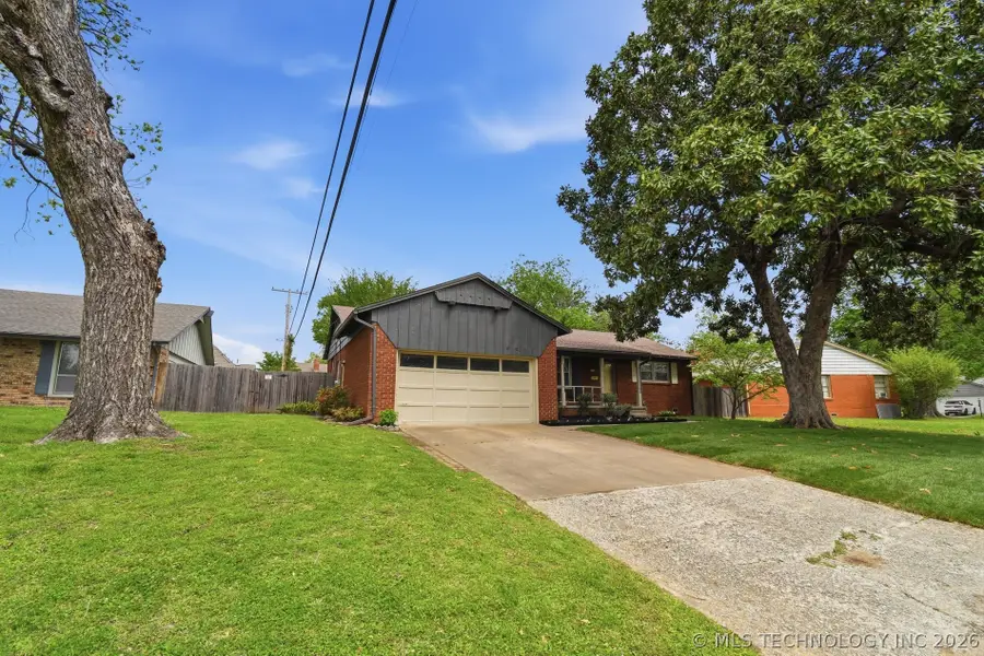 4225 E 52nd Street, Tulsa, OK 74135 - #3