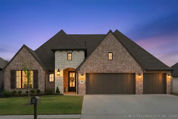 902 E 148th Place S, Glenpool, OK 74033