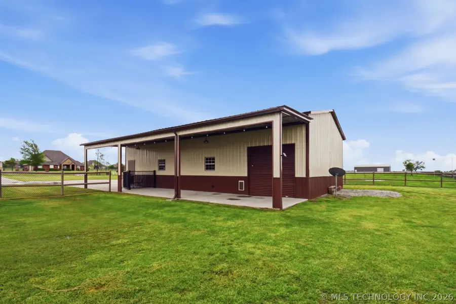 17002 S 11th West Avenue, Glenpool, OK 74033 - #3