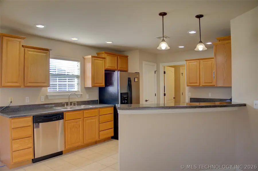 1920 Richmond Drive, Bartlesville, OK 74006 - #3