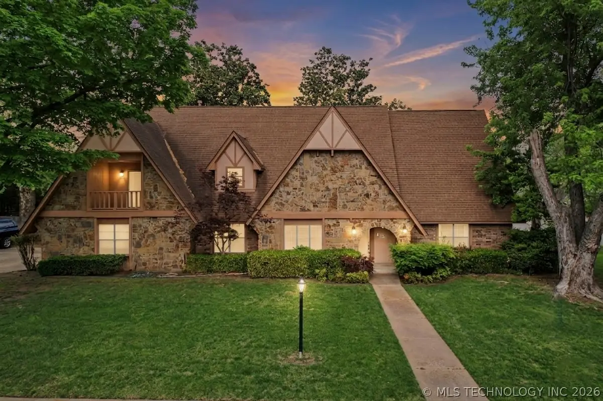 5706 S Columbia Place, Tulsa, OK 74105 - #1