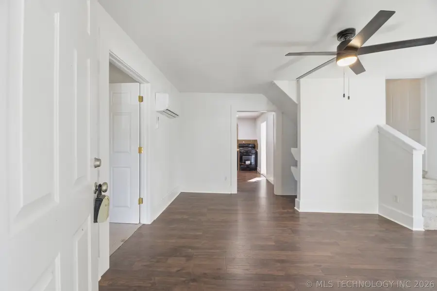 611 N Division Street, Cleveland, OK 74020 - #2