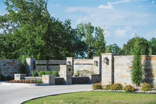 5911 Emberlyn Way, Sapulpa, OK 74067