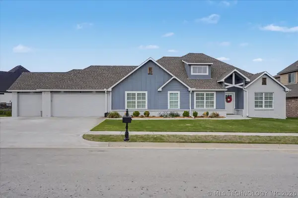 18977 E Ridgeline Road, Catoosa, OK 74015