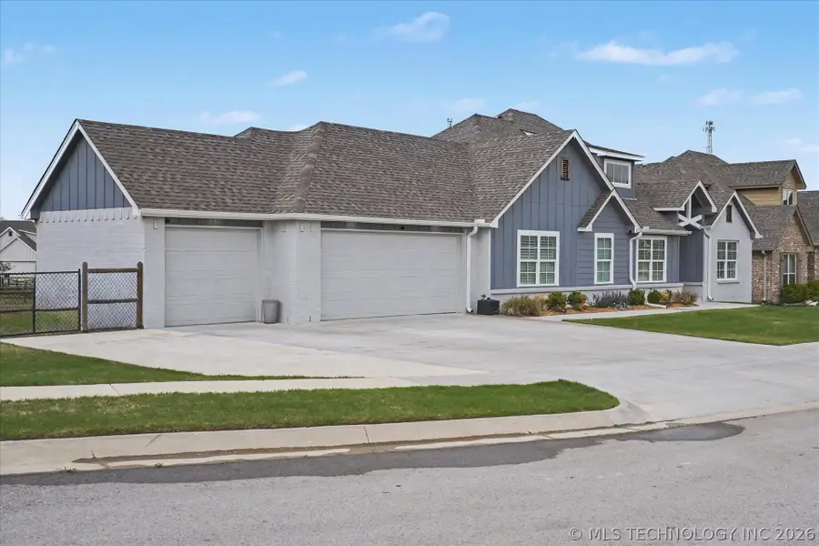 18977 E Ridgeline Road, Catoosa, OK 74015 - #2