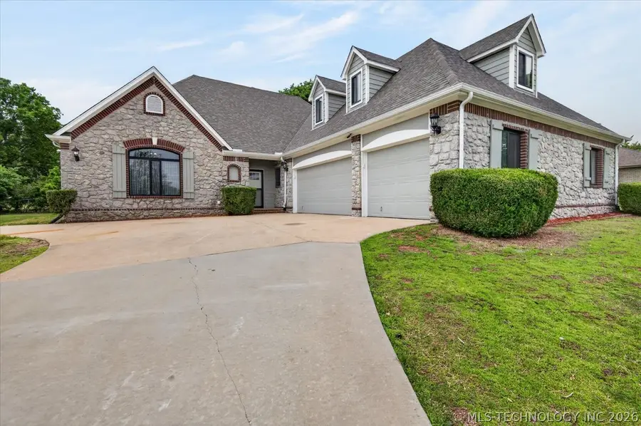 2728 W 66th Place, Tulsa, OK 74132 - #2