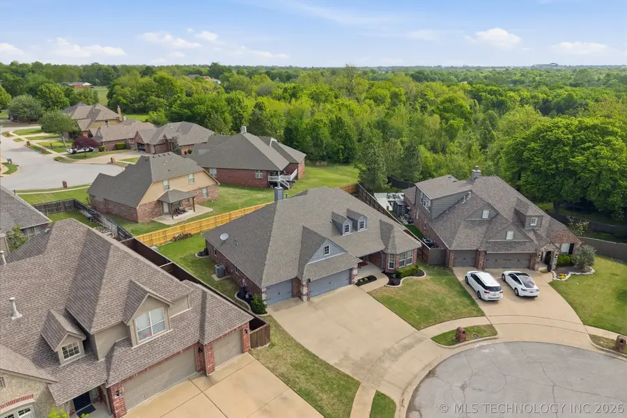 1904 E Laredo Street, Broken Arrow, OK 74012 - #3