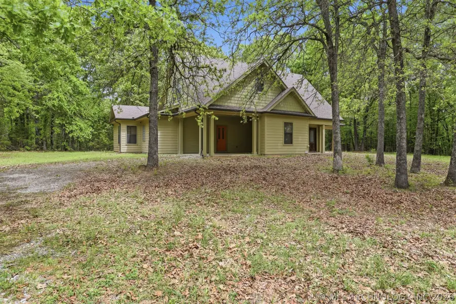 900 W Hardesty Road, Caddo, OK 74729 - #2