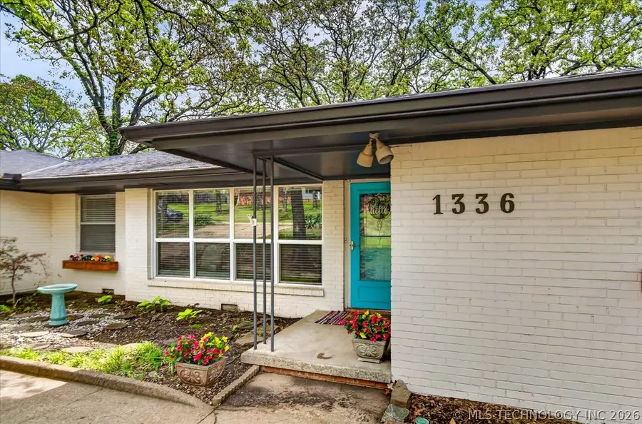 1336 Ridgewood Road, Bartlesville, OK 74006 - #2