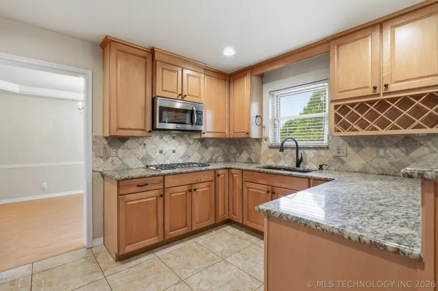 500 N Palm Avenue, Broken Arrow, OK 74012 - #3