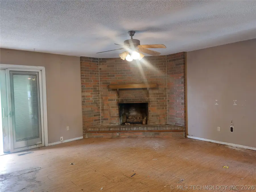 5607 S 85th Avenue, Tulsa, OK 74145 - #2