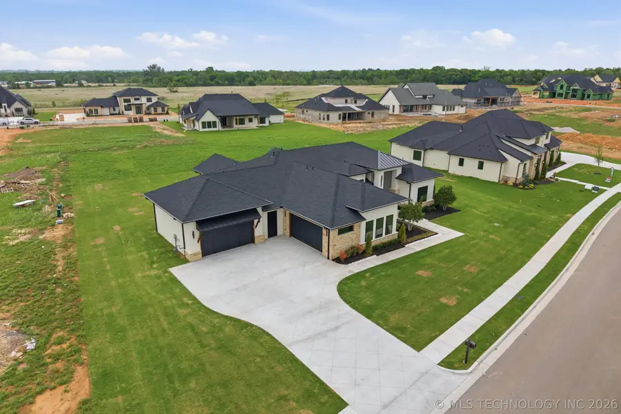 431 W 139th Street S, Bixby, OK 74008 - #2