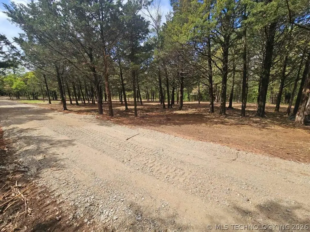 N Lakeview Drive, Guthrie, OK 73044 - #1