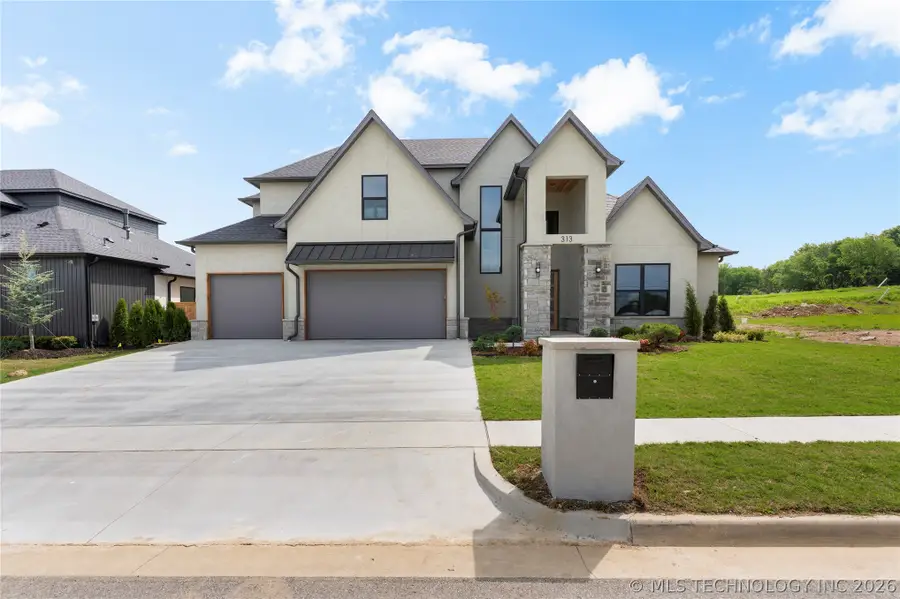 313 N 80th Street, Broken Arrow, OK 74014 - #2