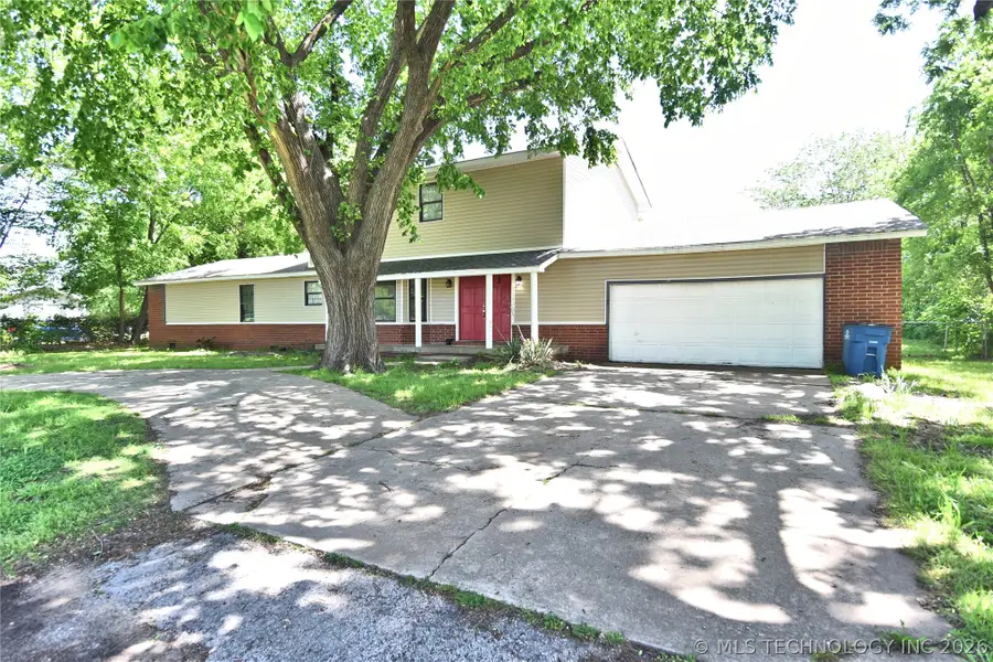 610 S L Avenue, Oilton, OK 74052 - #2