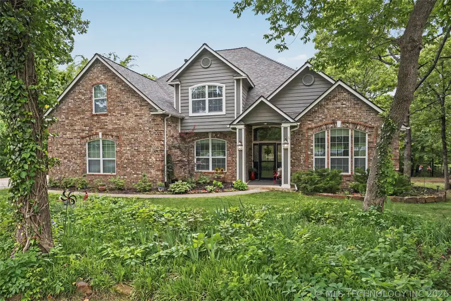 9012 S 41st West Avenue, Tulsa, OK 74132 - #2