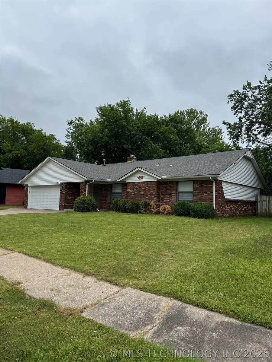 2905 E Fort Worth Street, Broken Arrow, OK 74014 - #2