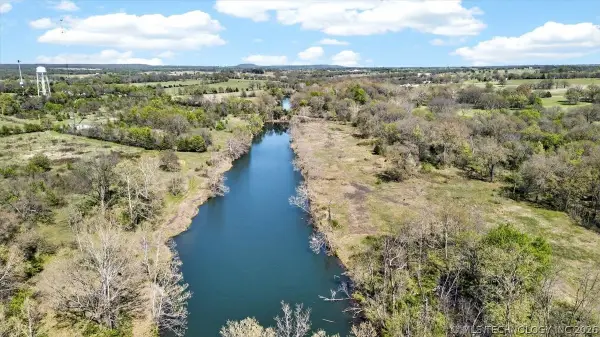 E County Road 1220, Keota, OK 74941