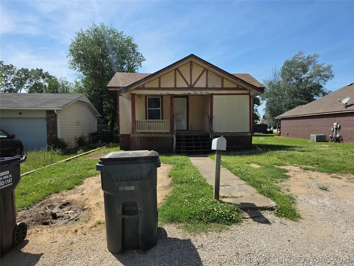 314 N 17th Street, Collinsville, OK 74021 - #1