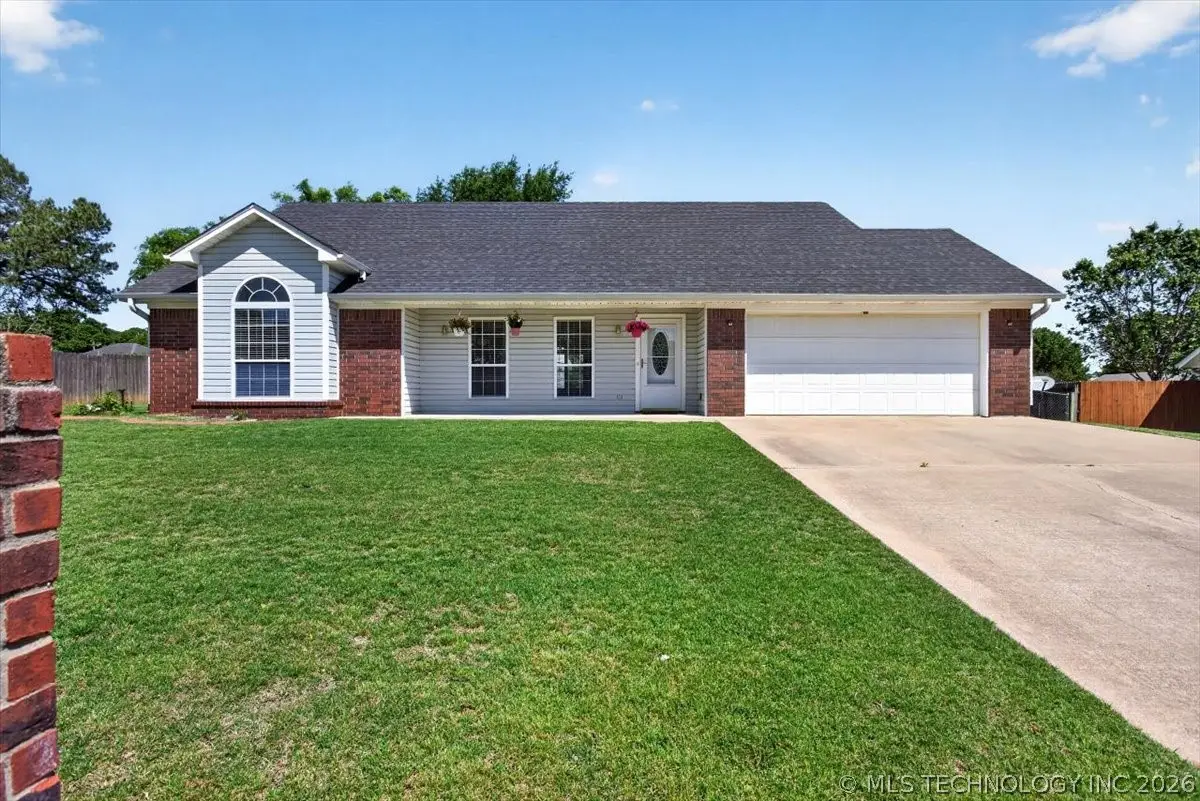 1602 Cottonwood Drive, Poteau, OK 74953 - #1