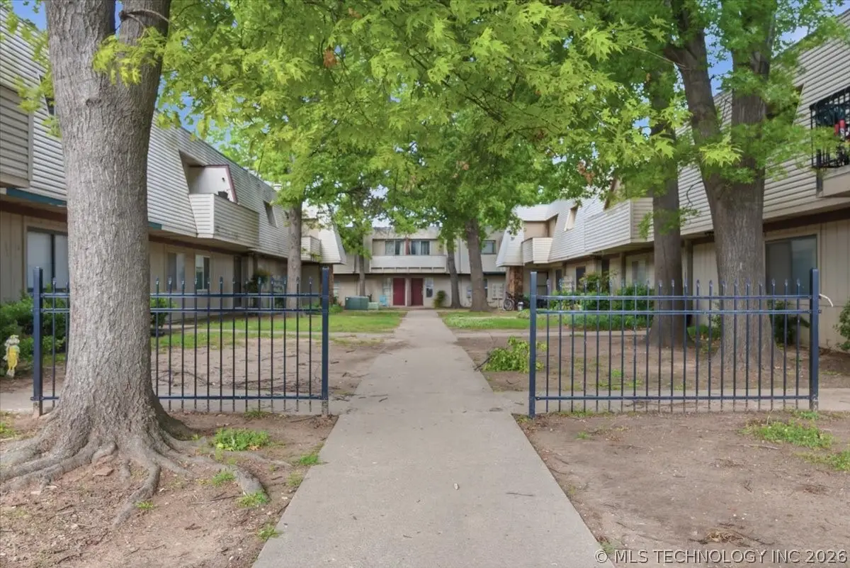 2215 E 66th Place S #10B6, Tulsa, OK 74136 - #1