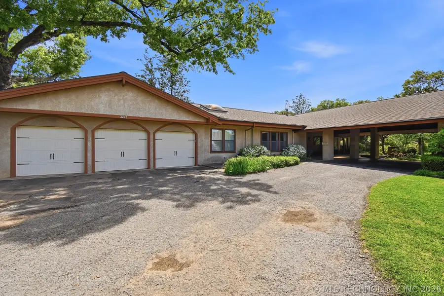 2222 E 45th Place, Tulsa, OK 74105 - #3