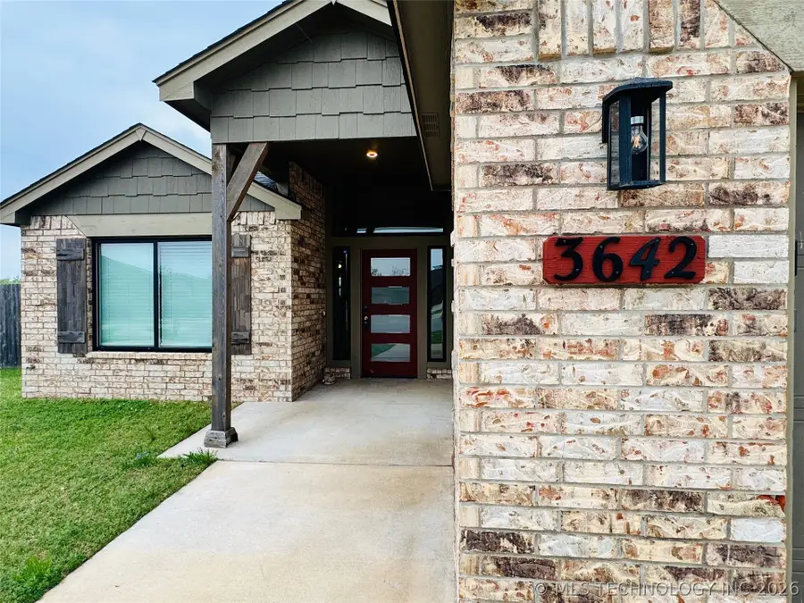 3642 E Cherryhill Court N, Broken Arrow, OK 74014 - #2