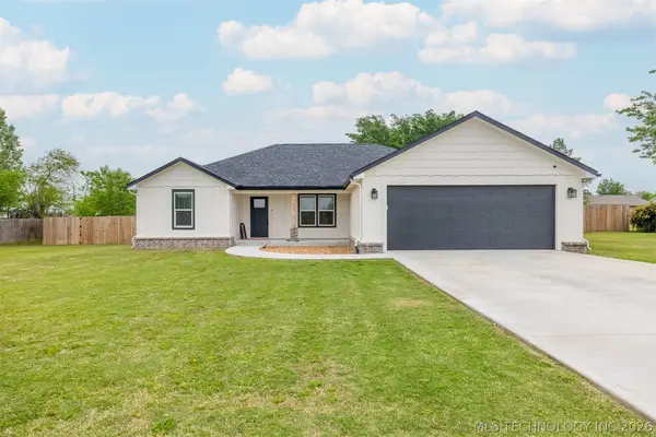 413 E Jean Pierre Street, Chouteau, OK 74337