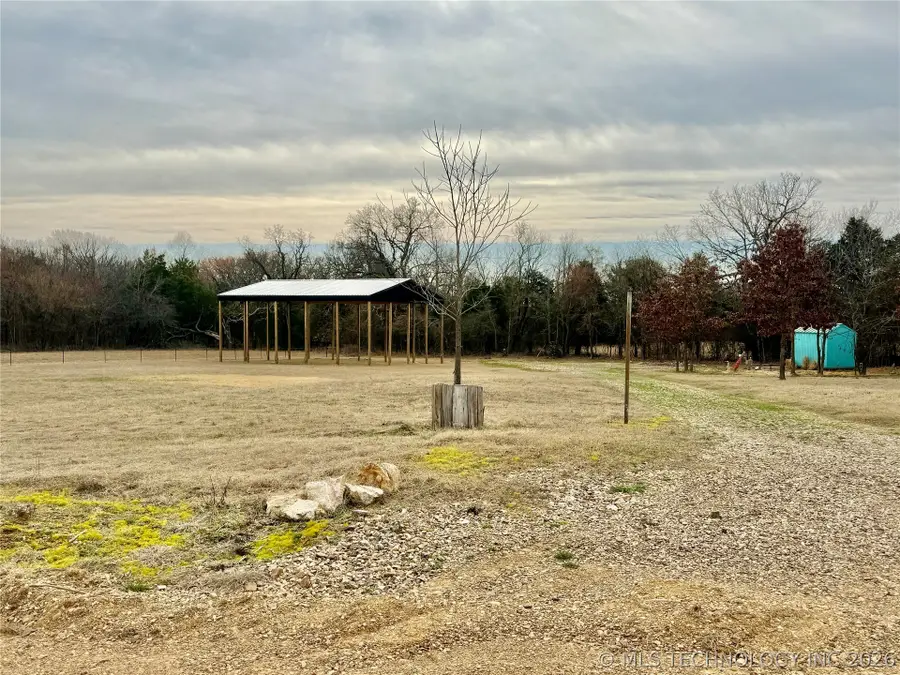 960 Road, Vian, OK 74962 - #3
