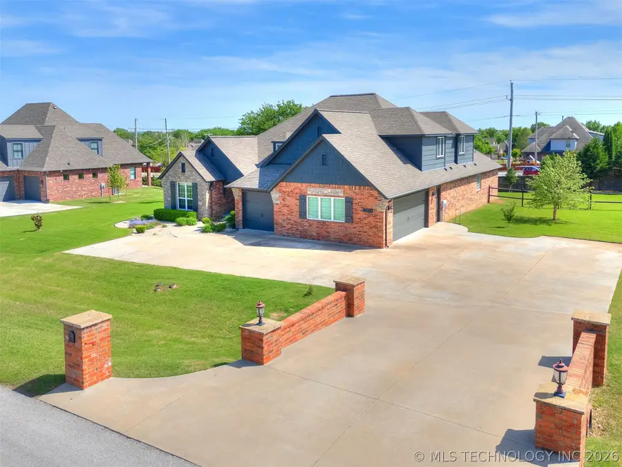6706 E 86th Place N, Owasso, OK 74055 - #2