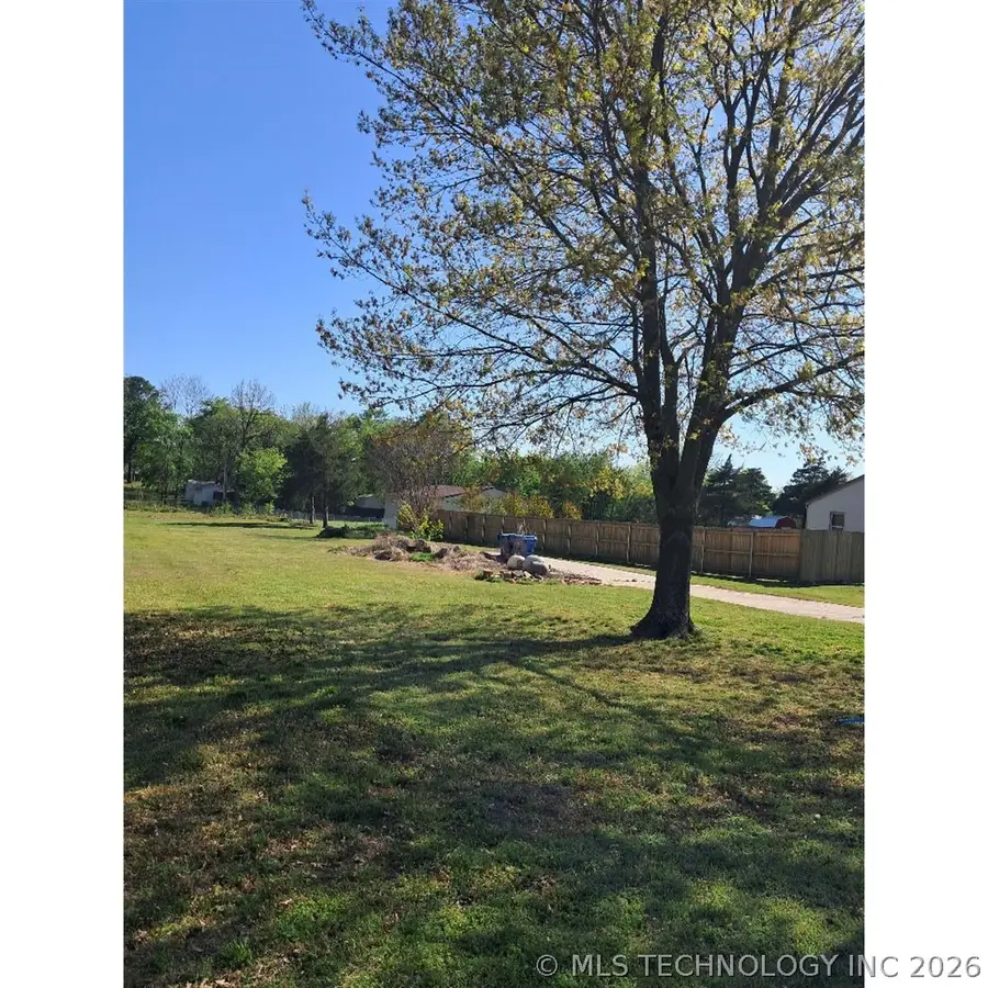 622 Indiana Avenue, McAlester, OK 74501 - #3