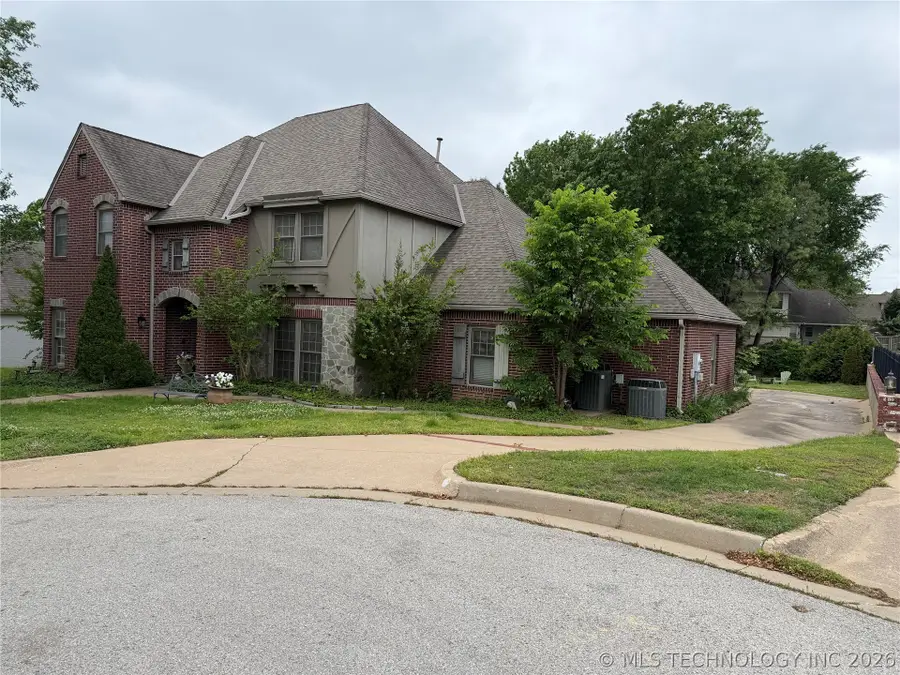 8702 S Winston Place, Tulsa, OK 74137 - #2