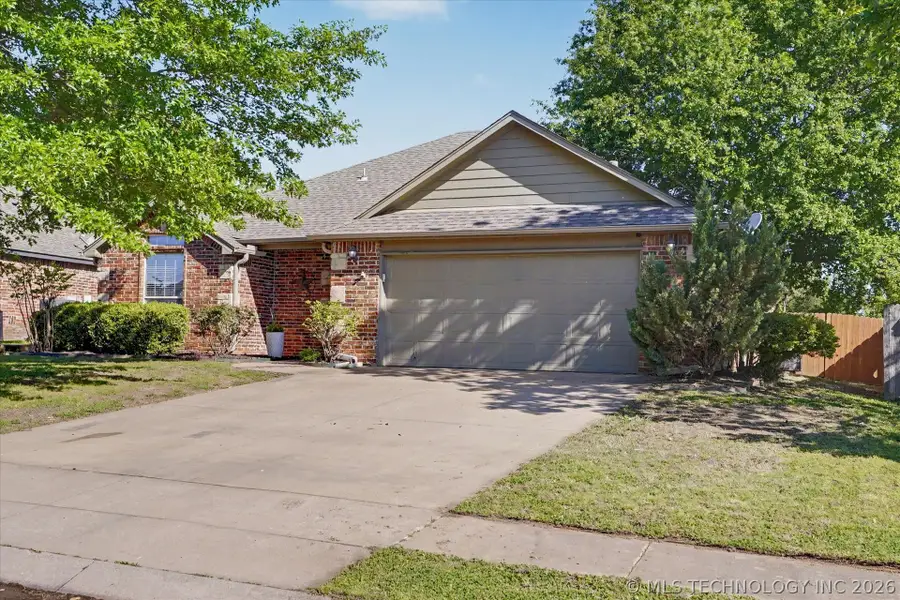 8071 Dunnwood Road, Claremore, OK 74019 - #3