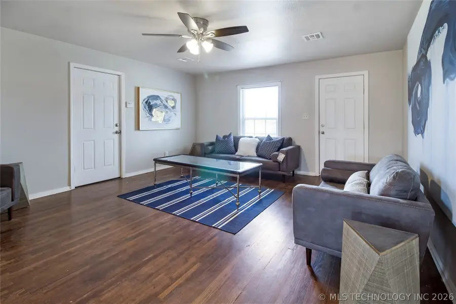 1916 W Union Place, Collinsville, OK 74021 - #3