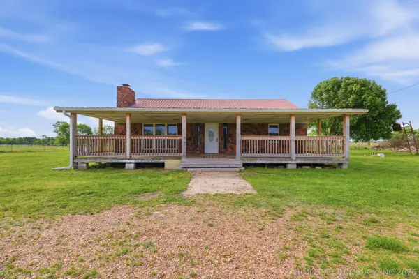 7290 Chestnut Road, Henryetta, OK 74437