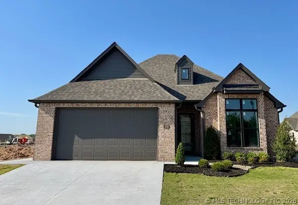 3709 W Laredo Street, Broken Arrow, OK 74012