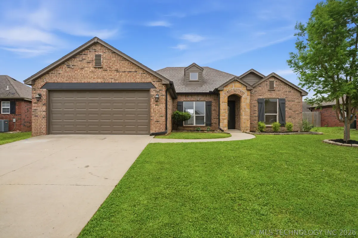 12426 E 129th Street N, Collinsville, OK 74021 - #1