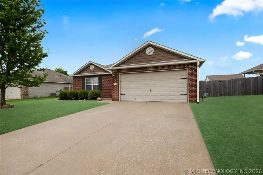7312 S Gardenia Avenue, Broken Arrow, OK 74011 - #2