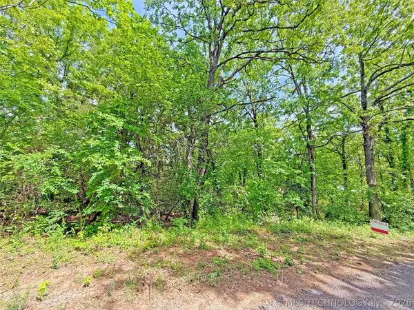 1 Homestead Lane, Eufaula, OK 74432