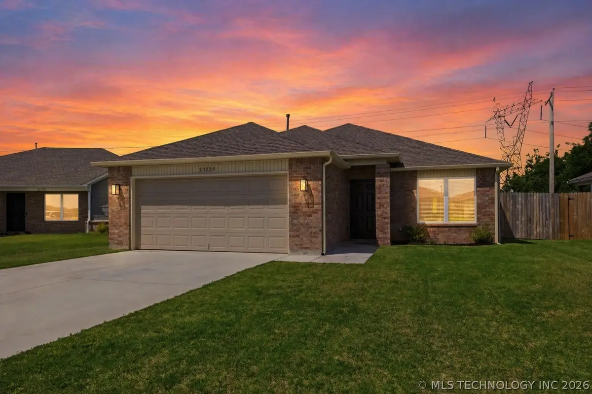 23229 E 113th Street S, Broken Arrow, OK 74014 - #1
