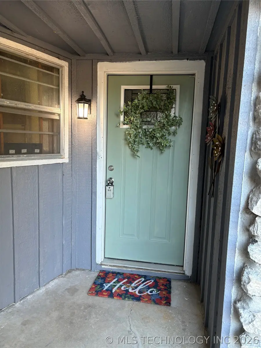 9445 E 39th Place, Tulsa, OK 74145 - #3